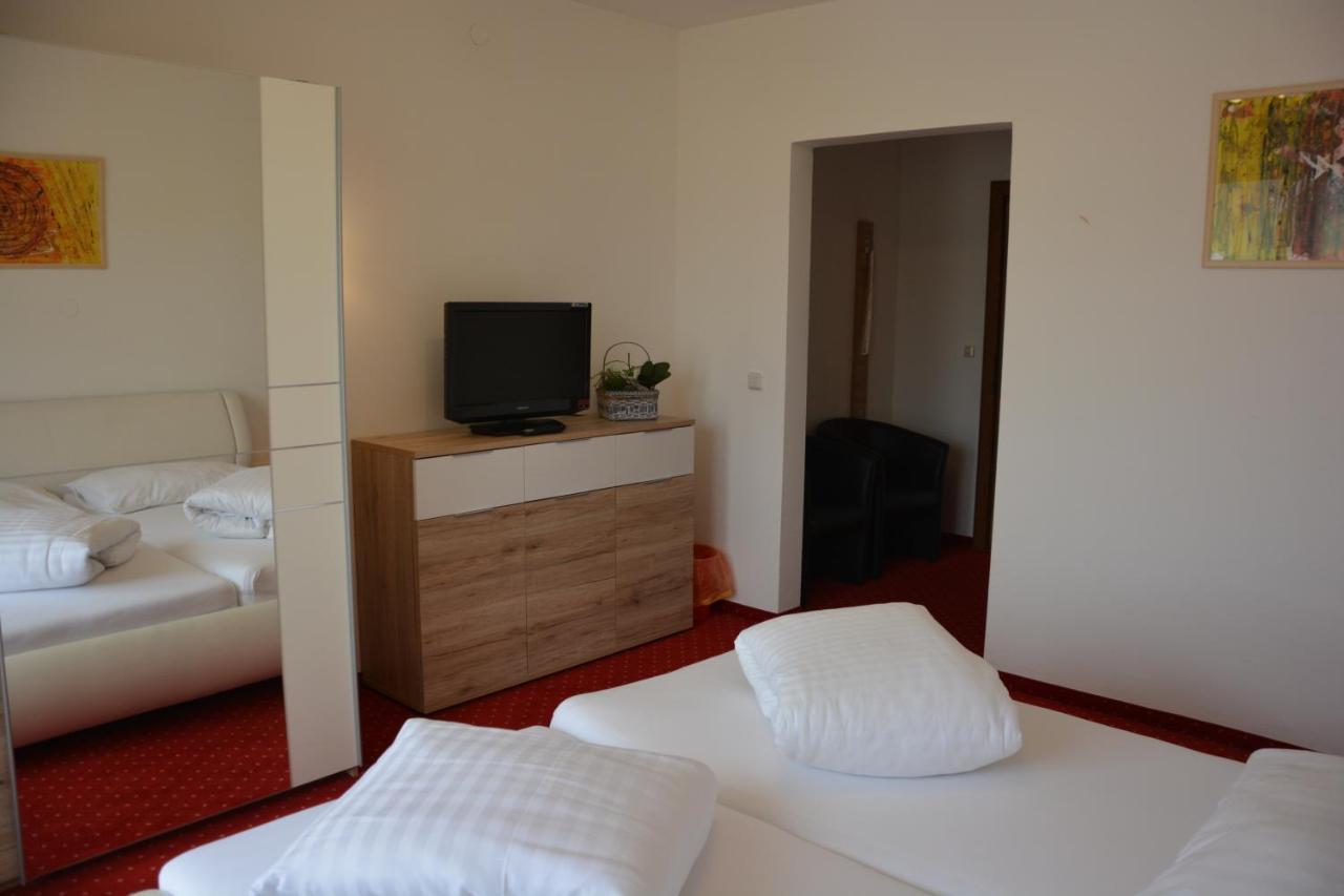 Hotel Boehmerwaldhof 乌尔里希斯贝格 外观 照片