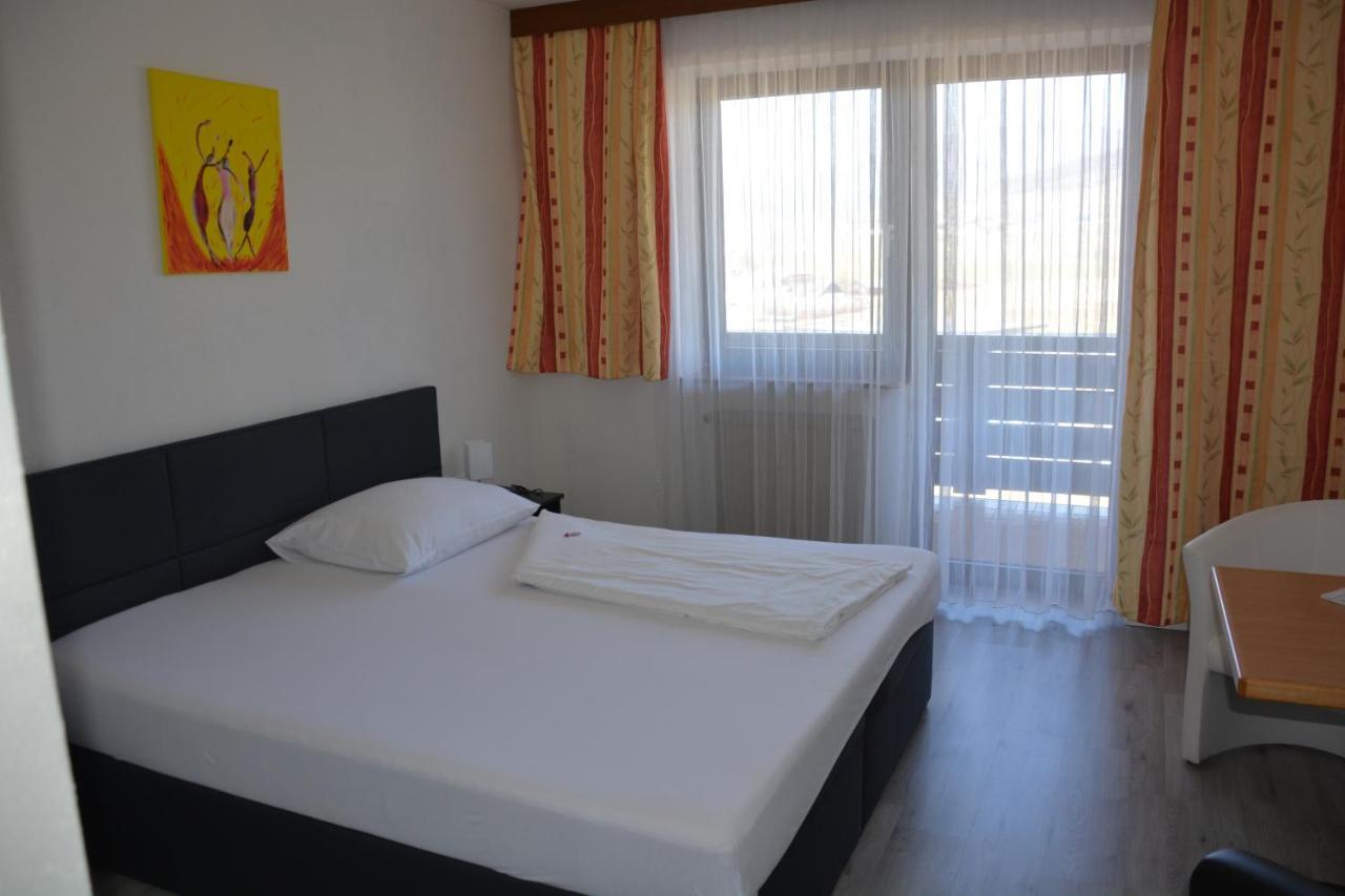 Hotel Boehmerwaldhof 乌尔里希斯贝格 外观 照片